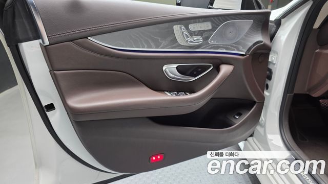 Mercedes-Benz CLS-Class (C257) CLS400d 4MATIC 2019 — фото 24