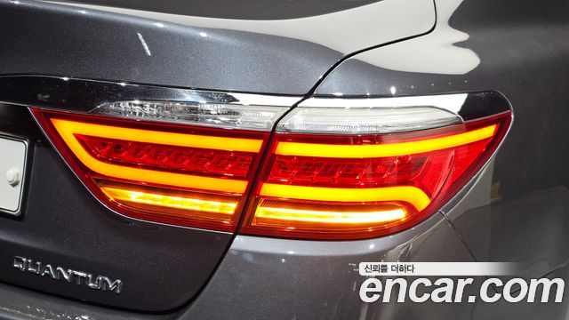 Kia K9 5.0 GDI Quantum 2016 — фото 23