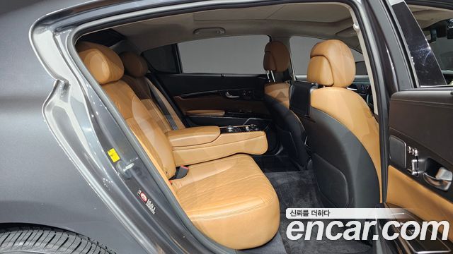 Kia K9 5.0 GDI Quantum 2016 — фото 31