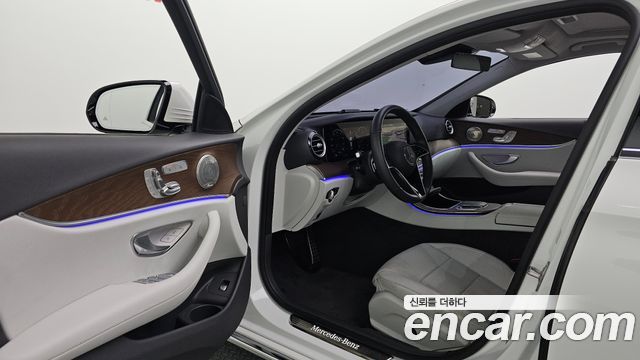Mercedes-Benz E-Class (W213) E250 Exclusive 2023 — фото 10