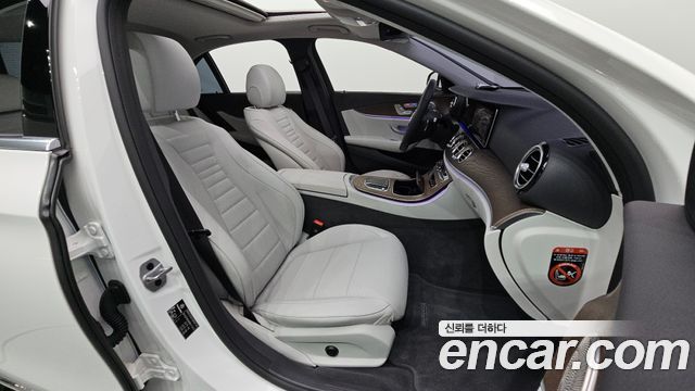 Mercedes-Benz E-Class (W213) E250 Exclusive 2023 — фото 16