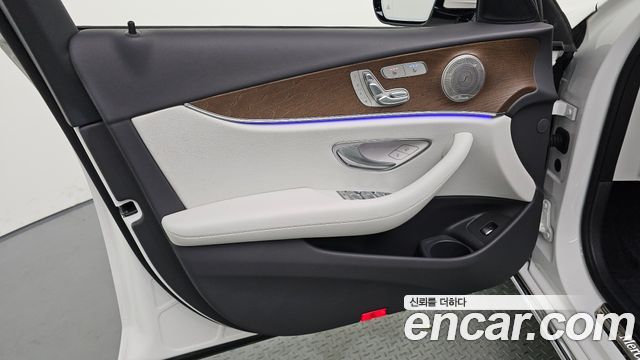 Mercedes-Benz E-Class (W213) E250 Exclusive 2023 — фото 30