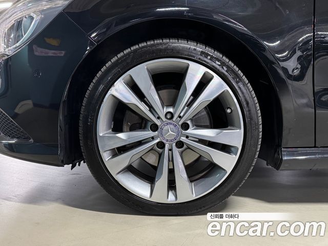 Mercedes-Benz CLA-Class (C117) CLA200 d 2016 — фото 6