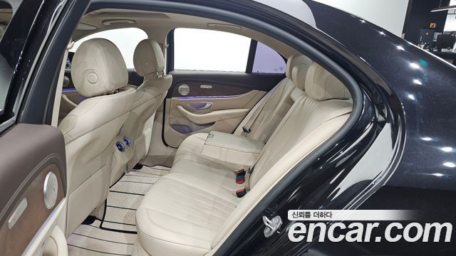 Mercedes-Benz E-Class (W213) E220d Exclusive 2017 — фото 11