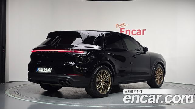 Porsche Cayenne (PO536) 3.0 2024 — фото 2