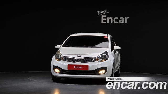 Kia Pride 1.4 MPI Sedan Deluxe 2014 — фото 3