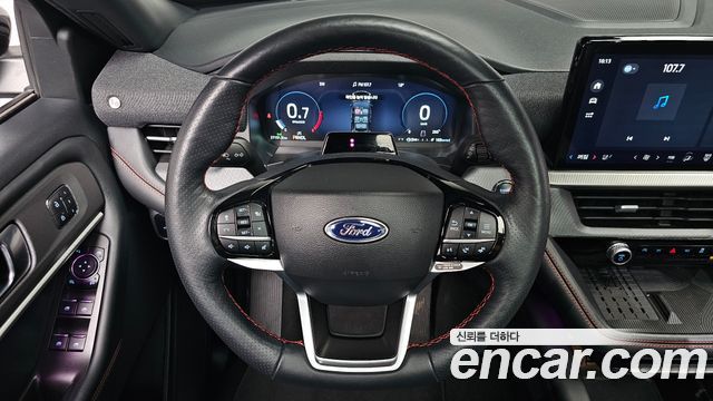 Ford Explorer (VI) 2.3 ST-Line 4WD 2025 — фото 13