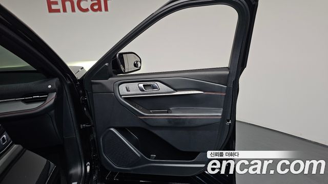 Ford Explorer (VI) 2.3 ST-Line 4WD 2025 — фото 24