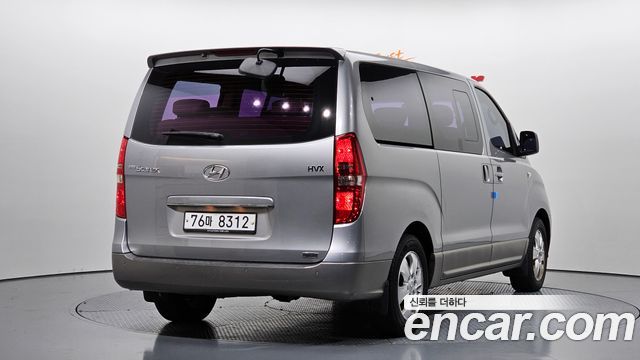 Hyundai Grand Starex 11-Seater Wagon HVX VIP PACK 2012 — фото 2