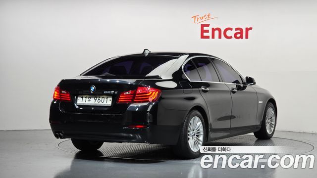BMW 5 Series (F10) 520d 2015 — фото 2