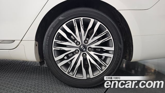Kia K7 Premier 2.5 GDI X Edition 2020 — фото 21