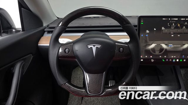 Tesla Model Y Long Range AWD 2022 — фото 13