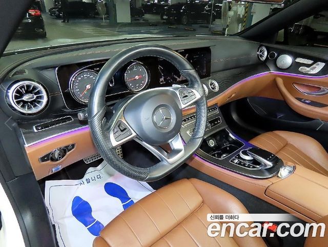 Mercedes-Benz E-Class (W213) E220d Cabriolet 2018 — фото 17