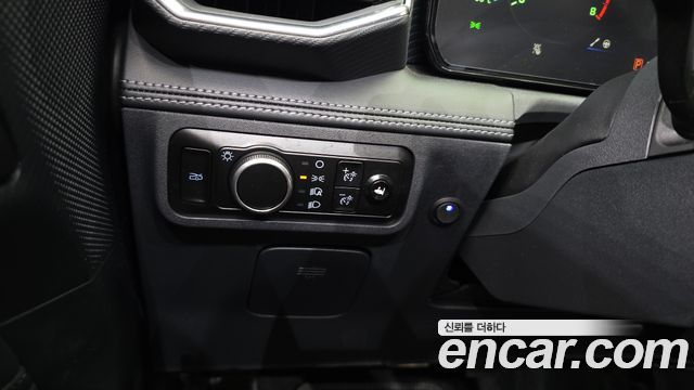 Ford Mustang (VII) 2.3 Ecoboost Premium Convertible 2024 — фото 27