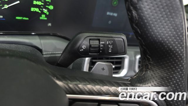 Ford Mustang (VII) 2.3 Ecoboost Premium Convertible 2024 — фото 28