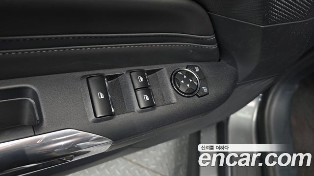 Ford Mustang (VII) 2.3 Ecoboost Premium Convertible 2024 — фото 29