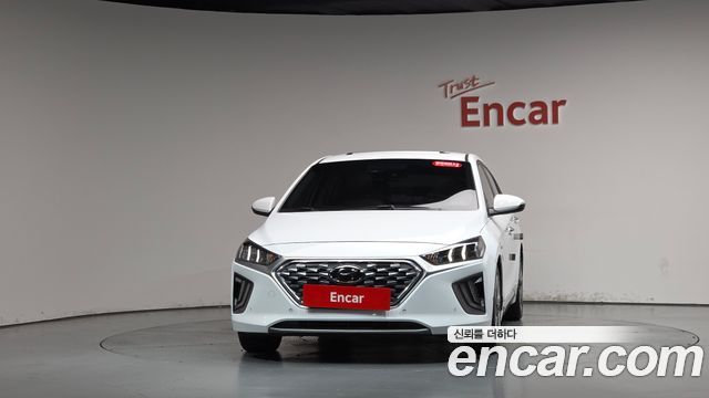 Hyundai Ioniq Hybrid 1.6 HEV Q 2020 — фото 3
