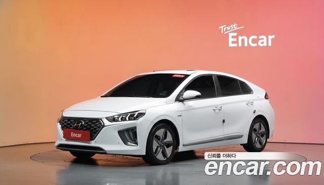 Hyundai Ioniq Hybrid 1.6 HEV Q