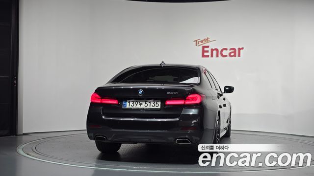 BMW 5 Series (G30) 520i M Sport 2021 — фото 4