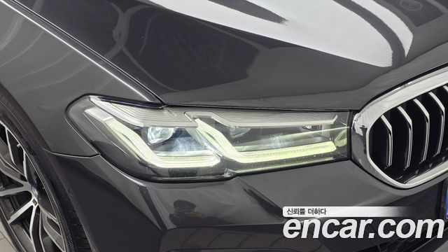 BMW 5 Series (G30) 520i M Sport 2021 — фото 22