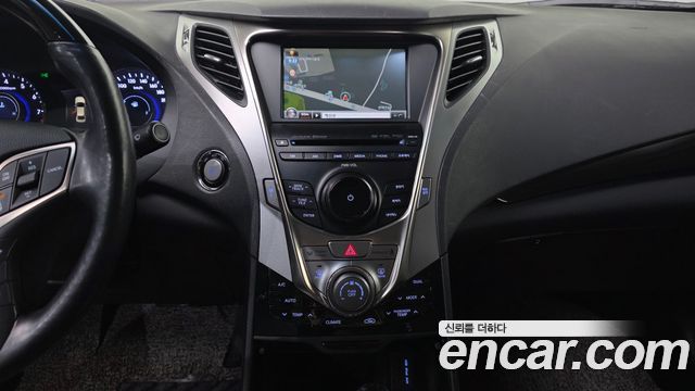 Hyundai Grandeur (HG) LPG HG300 Executive 2012 — фото 14