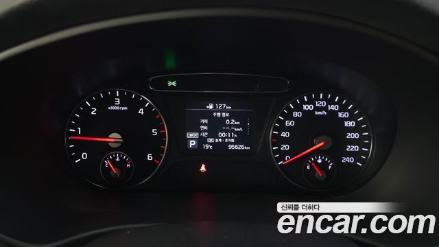Kia Sorento Diesel 2.0 2WD Luxury 2020 — фото 8