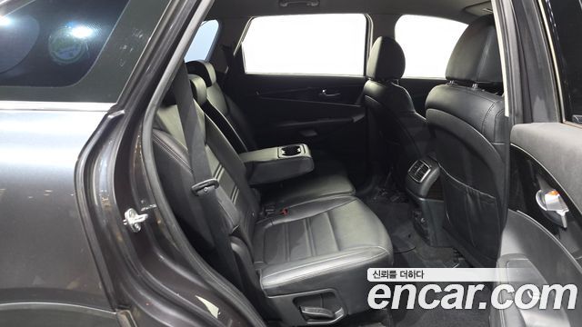 Kia Sorento Diesel 2.0 2WD Luxury 2020 — фото 11