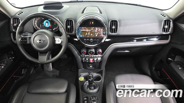 MINI Cooper D Countryman ALL4 Classic Plus 2nd 2022 — фото 7