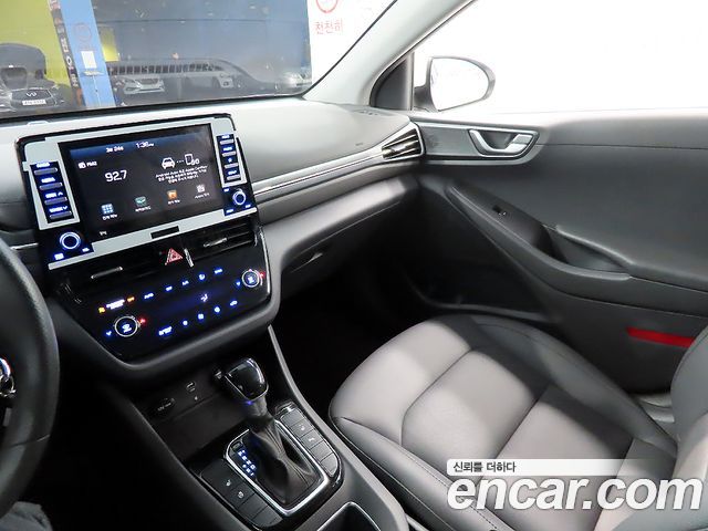 Hyundai Ioniq Hybrid 1.6 HEV I 2020 — фото 15