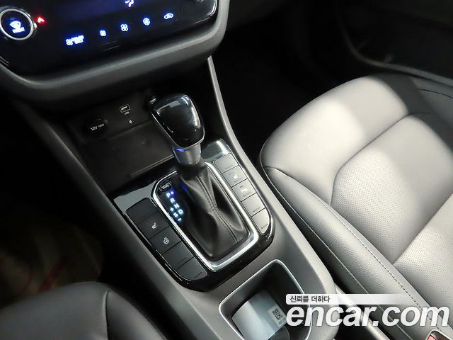 Hyundai Ioniq Hybrid 1.6 HEV I 2020 — фото 17