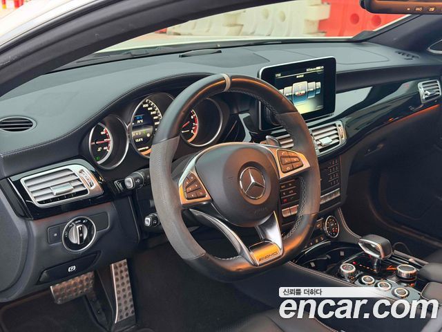 Mercedes-Benz CLS-Class (W218) CLS63 AMG S 4MATIC 2016 — фото 4