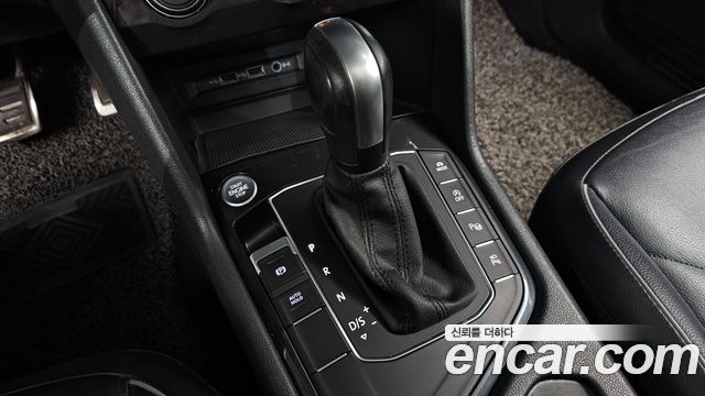 Volkswagen Tiguan (II) 2.0 TDI Prestige 2020 — фото 9