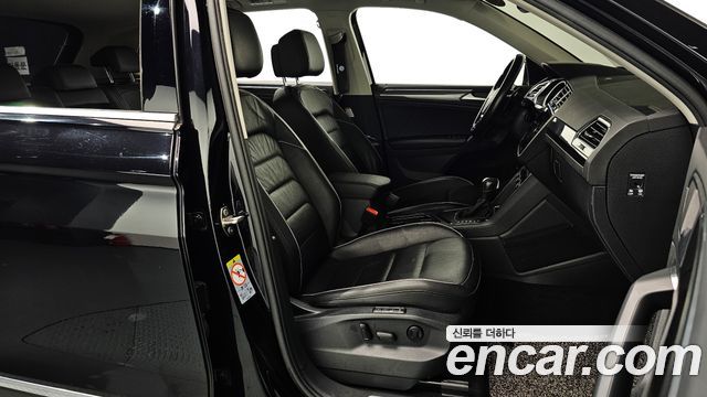 Volkswagen Tiguan (II) 2.0 TDI Prestige 2020 — фото 11