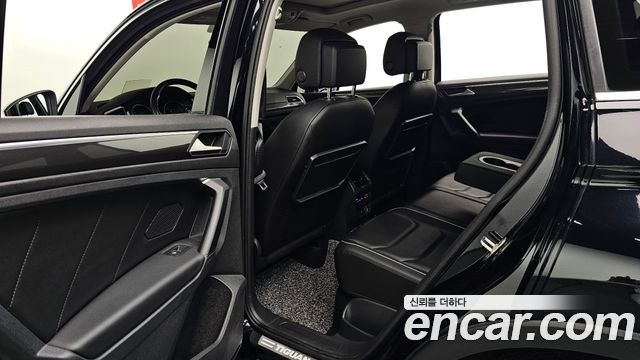 Volkswagen Tiguan (II) 2.0 TDI Prestige 2020 — фото 26