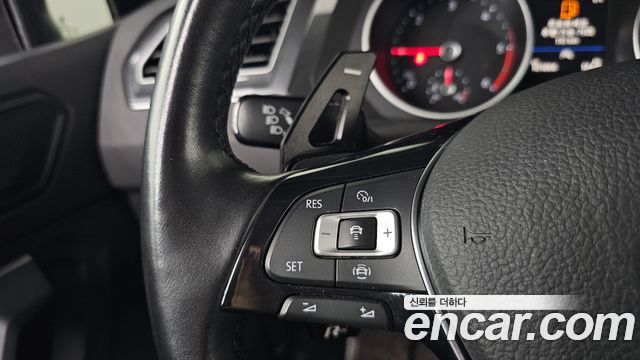 Volkswagen Tiguan (II) 2.0 TDI Prestige 2020 — фото 29