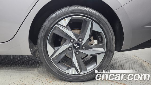 Hyundai Avante (CN7) 1.6 Inspiration 2022 — фото 21