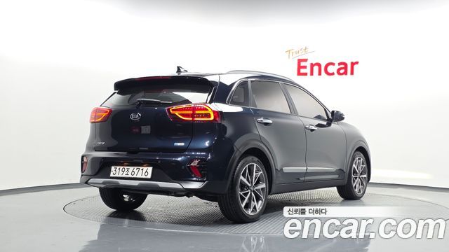 Kia Niro 1.6 HEV Noblesse Special 2020 — фото 2