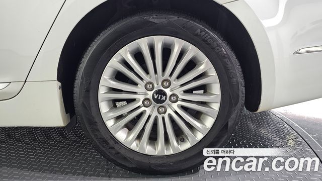 Kia K7 2.4 GDI Prestige 2013 — фото 21