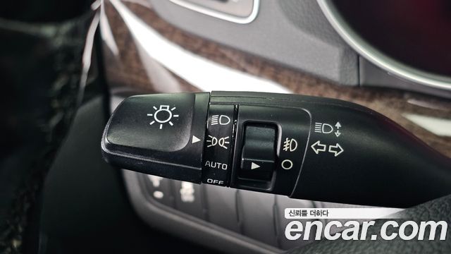 Kia K7 2.4 GDI Prestige 2013 — фото 27