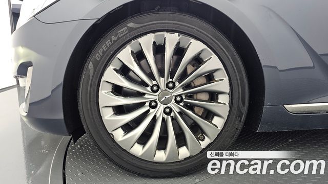 Genesis EQ900 5.0 GDI AWD Prestige 2016 — фото 5