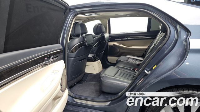 Genesis EQ900 5.0 GDI AWD Prestige 2016 — фото 11