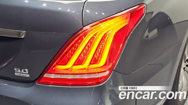 Genesis EQ900 5.0 GDI AWD Prestige 2016 — фото 23