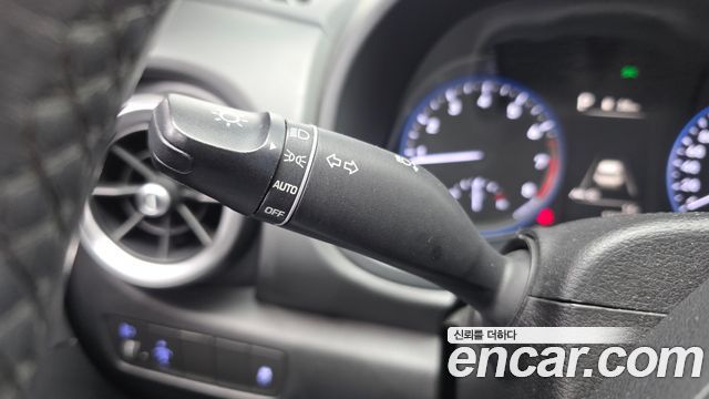 Hyundai Kona Gasoline 1.6 Turbo 2WD Smart 2023 — фото 30