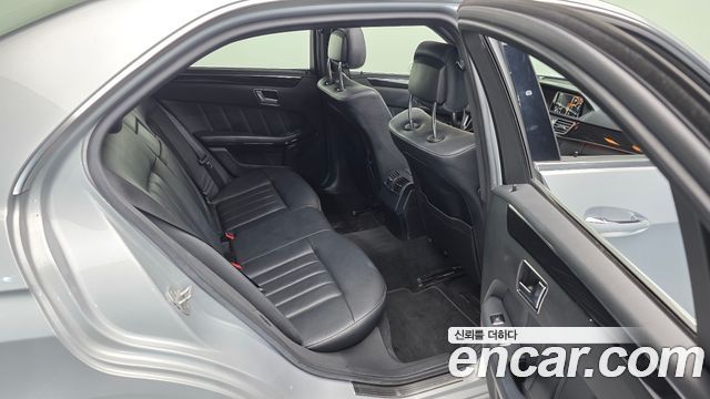 Mercedes-Benz E-Class (W212) E250 BlueTec 4MATIC AV 2015 — фото 12