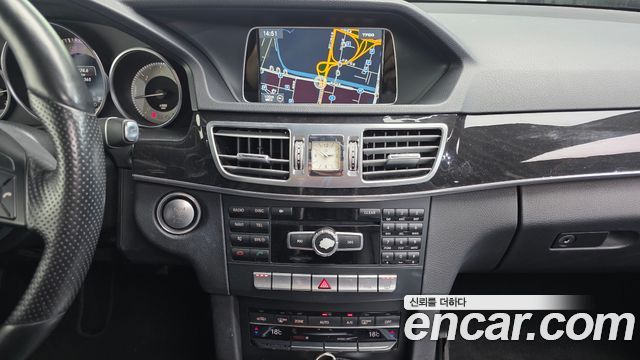 Mercedes-Benz E-Class (W212) E250 BlueTec 4MATIC AV 2015 — фото 14