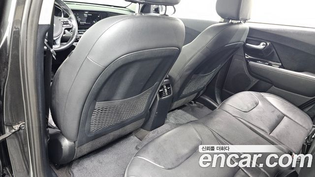 Kia Niro EV Prestige 2022 — фото 29