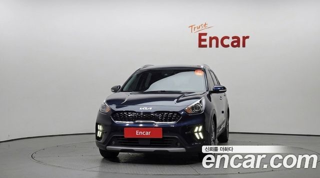 Kia Niro 1.6 HEV Noblesse 2022 — фото 3