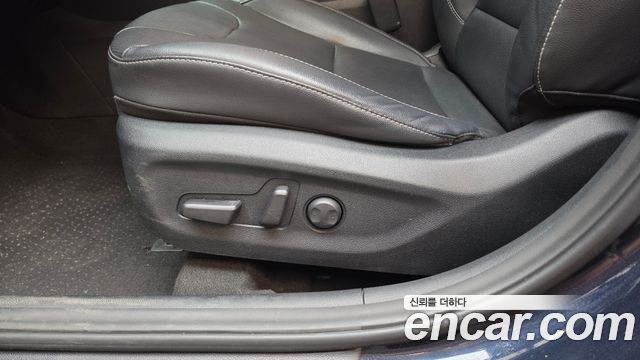 Kia Niro 1.6 HEV Noblesse 2022 — фото 32
