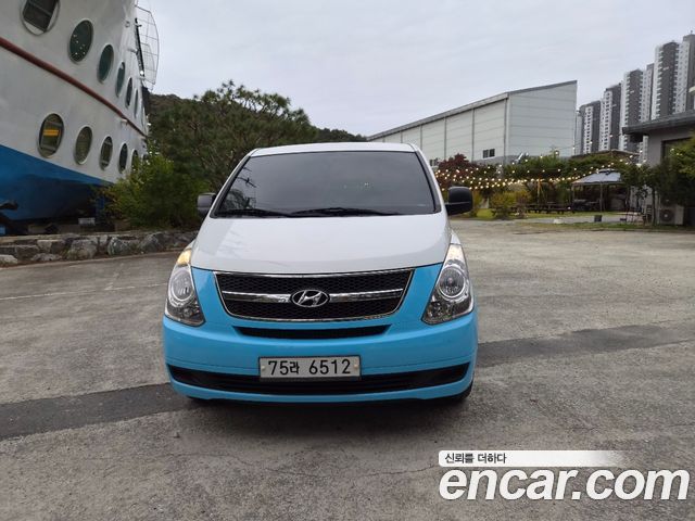 Hyundai Grand Starex 12-Seater Wagon CVX Deluxe 2012 — фото 2
