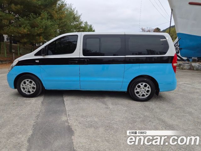 Hyundai Grand Starex 12-Seater Wagon CVX Deluxe 2012 — фото 4
